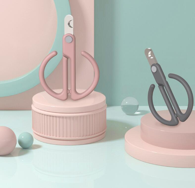 Cleaning Cat Clippers