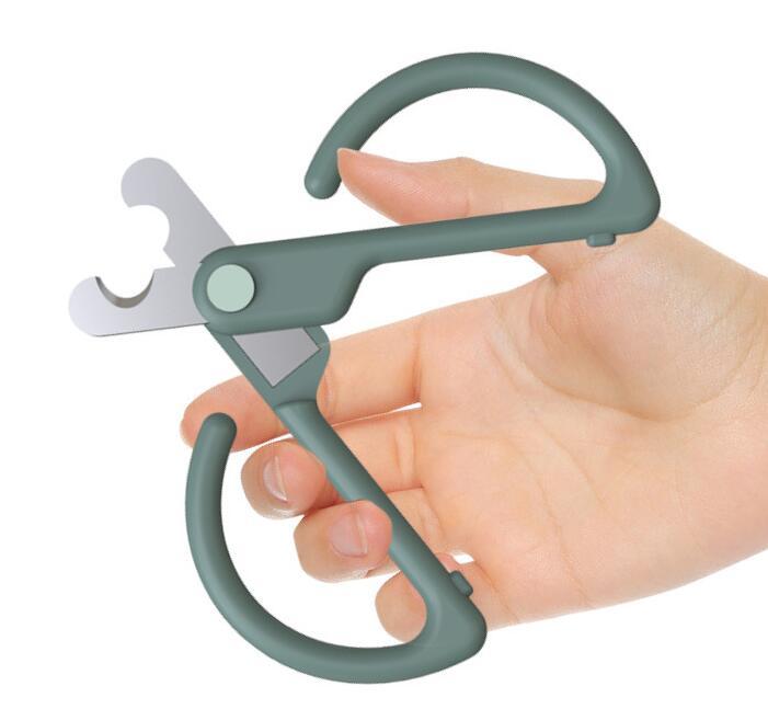 Cleaning Cat Clippers
