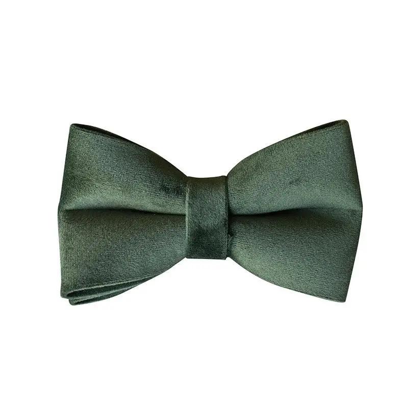 Luxurious Emerald Velvet Dog Collar And Leash Set