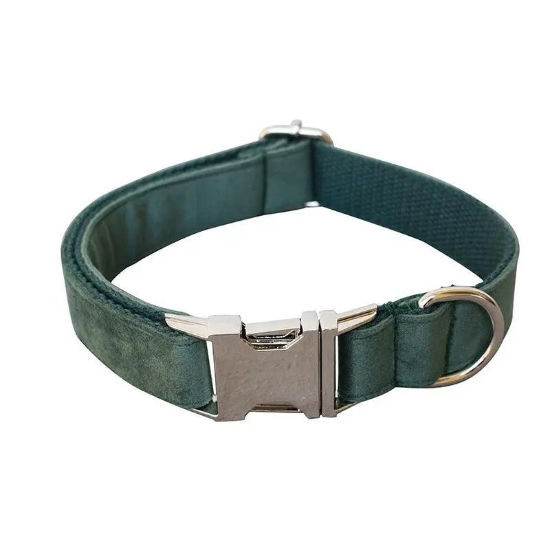 Luxurious Emerald Velvet Dog Collar And Leash Set