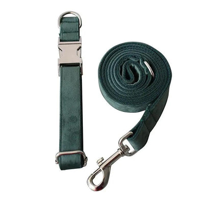 Luxurious Emerald Velvet Dog Collar And Leash Set